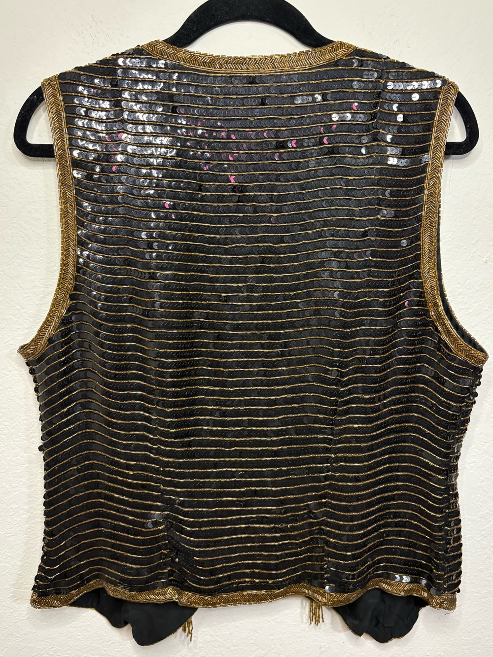 Vintage Stenay Black Sequin Beaded 100% Silk Vest with Gold Trim size XL - Picture 8 of 12